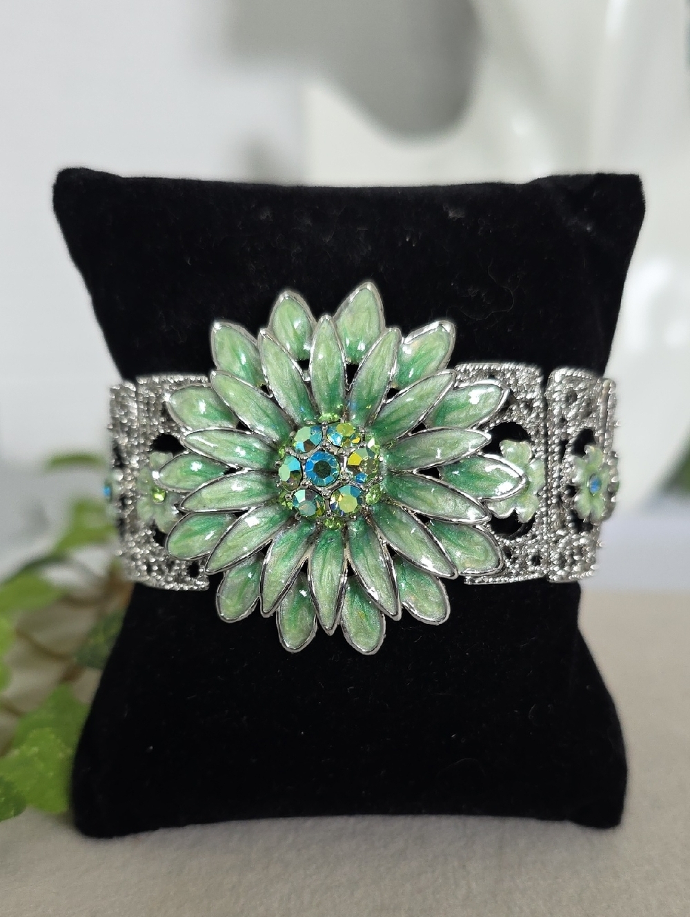Green Enamel Floral Stretch Bracelet Silver Filigree Crystal Statement Boho